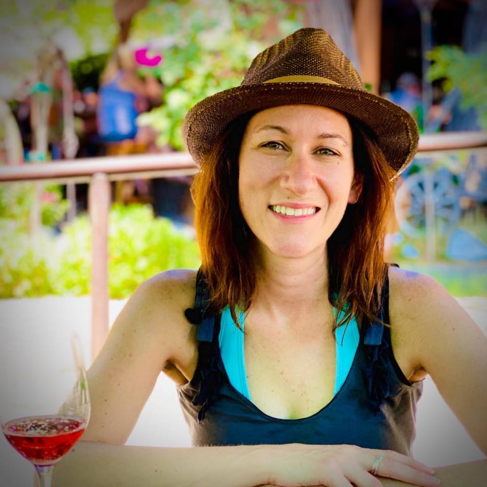 Meet your Posher, Amy